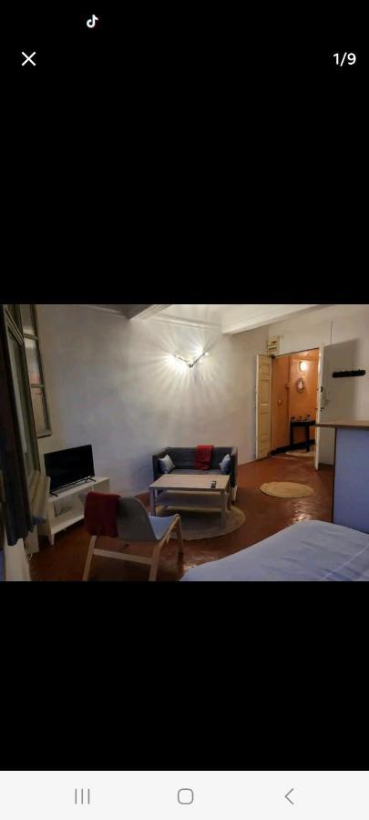 Petit Coin Provencal Elegant Et Central Lejlighed Aix-en-Provence Eksteriør billede